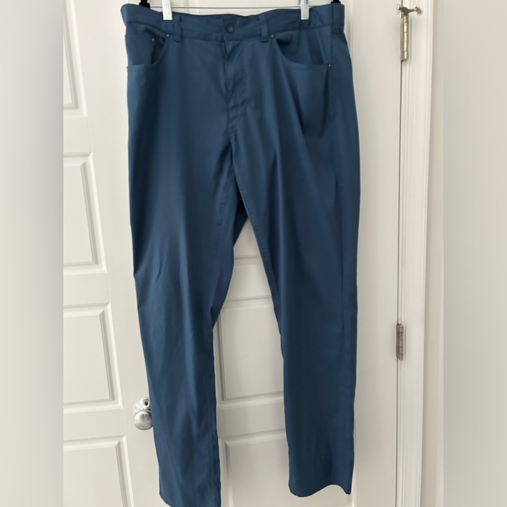 Brooks Brothers Golf Pants